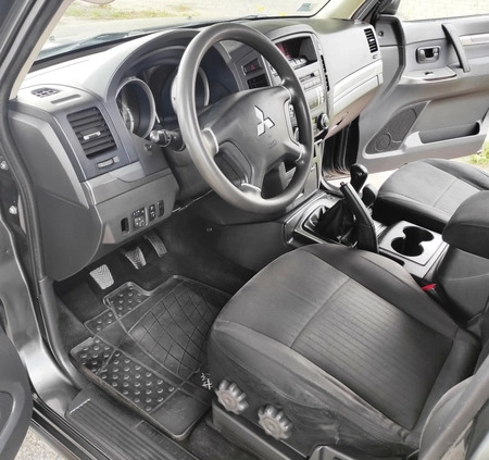 Mitsubishi Pajero cena 58900 przebieg: 229000, rok produkcji 2013 z Wyszków małe 497